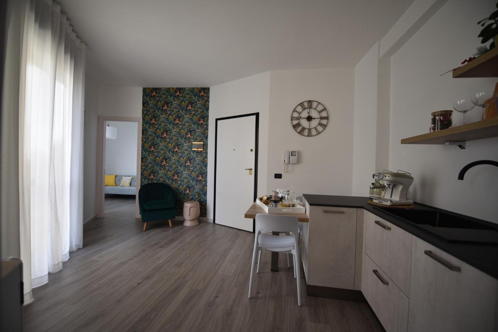 Elite Suite Home テルモリ エクステリア 写真