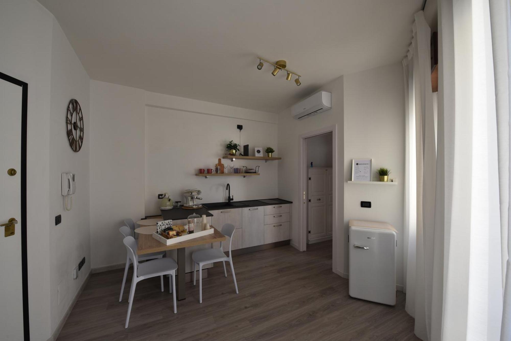Elite Suite Home テルモリ エクステリア 写真